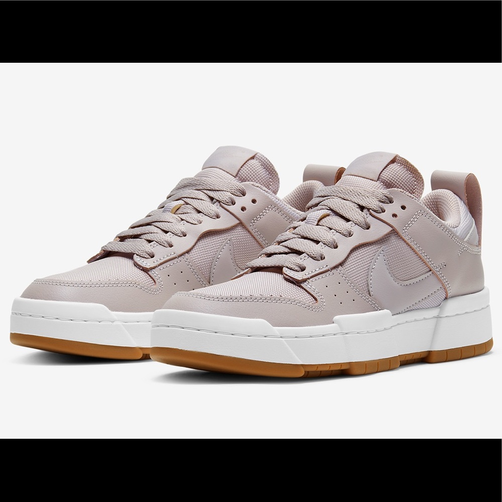 Women’s Dunk Low Disrupt Platinum Violet sz 7.5